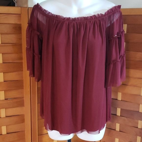 Charlotte Russe off the shoulder blouse - Picture 1 of 5